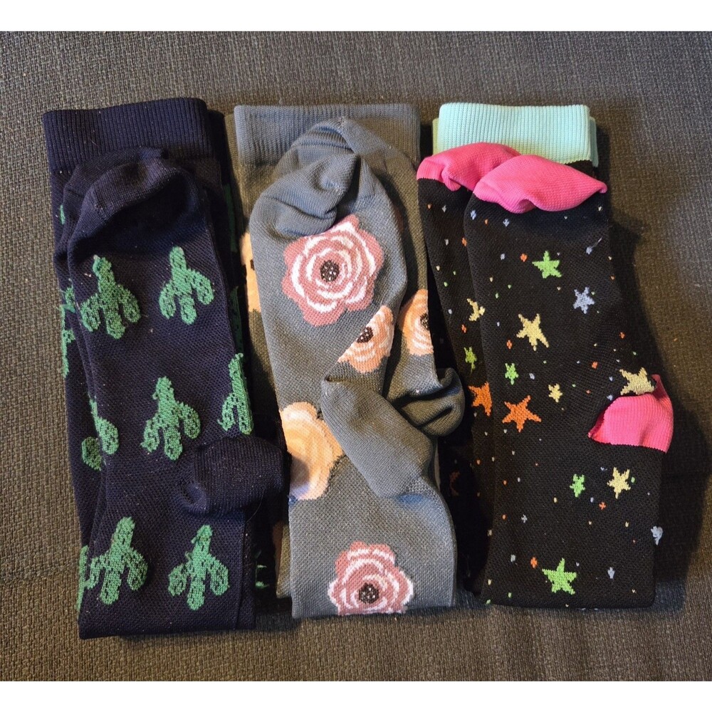 3 PAIRS Compression Socks Women 15-20 mmHg Knee High Running Travel Cute Designs